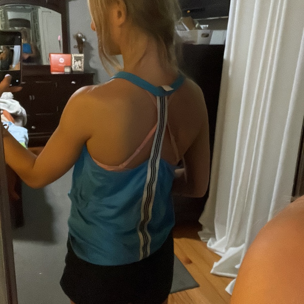ADIDAS RAZORBACK TANK!! - Picture 2 of 4